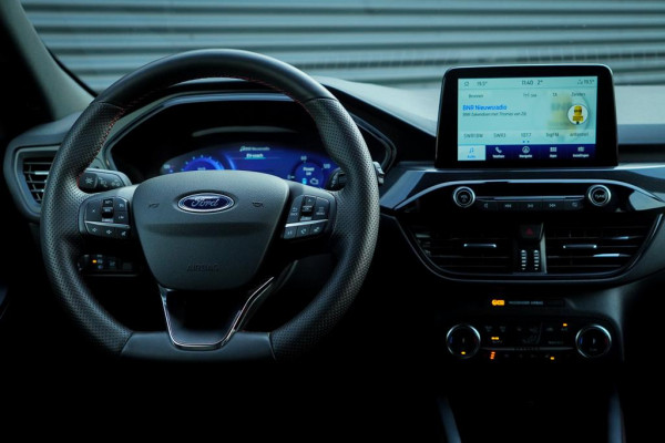 Ford Kuga 2.5 PHEV ST-Line / Winter Pack / Trekhaak / Incl BTW