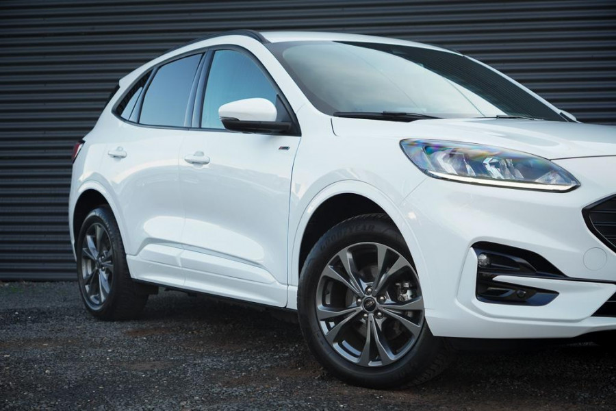 Ford Kuga 2.5 PHEV ST-Line / Winter Pack / Trekhaak / Incl BTW