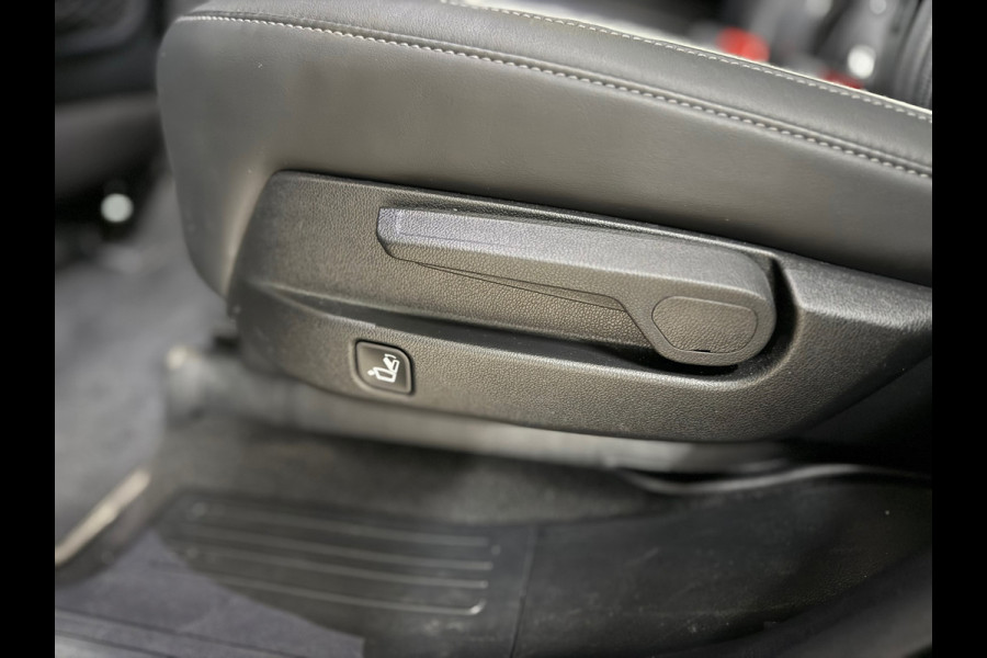 Kia Sorento 1.6 T-GDI Plug-in Hybrid 4WD ExecutiveLine 7p. | Pano | Camera | Leer | HUD | 360° Camera