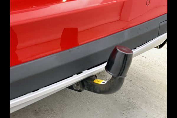 Ford FOCUS Wagon 1.5D 120PK Euro6 Active Business / Trekhaak / Navigatie / Airco / Pdc.V+A / Xenon / B&O Radio multimedia / Technology-Family Pack / Apk 06-2026