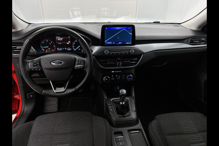 Ford FOCUS Wagon 1.5D 120PK Euro6 Active Business / Trekhaak / Navigatie / Airco / Pdc.V+A / Xenon / B&O Radio multimedia / Technology-Family Pack / Apk 06-2026