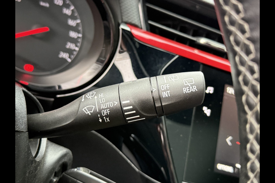 Opel Corsa BWJ 2020 1.2 101 PK GS Line | PANO DAK | STOEL&STUUR VERW | CLIMA | NAVI | CARPLAY | PDC 2X |