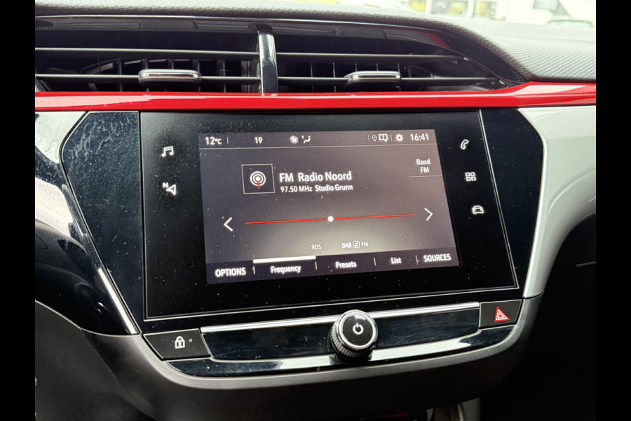 Opel Corsa BWJ 2020 1.2 101 PK GS Line | PANO DAK | STOEL&STUUR VERW | CLIMA | NAVI | CARPLAY | PDC 2X |