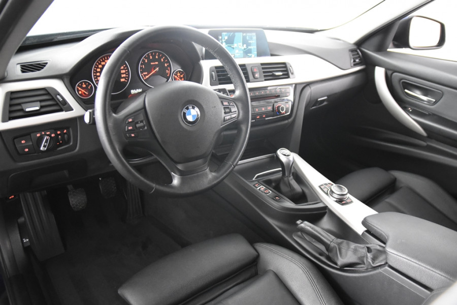 BMW 3 Serie 318i touring *1ste Eigenaar*Leer*Navigatie*Stoelverwarming*
