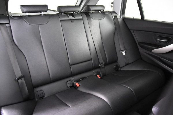 BMW 3 Serie 318i touring *1ste Eigenaar*Leer*Navigatie*Stoelverwarming*