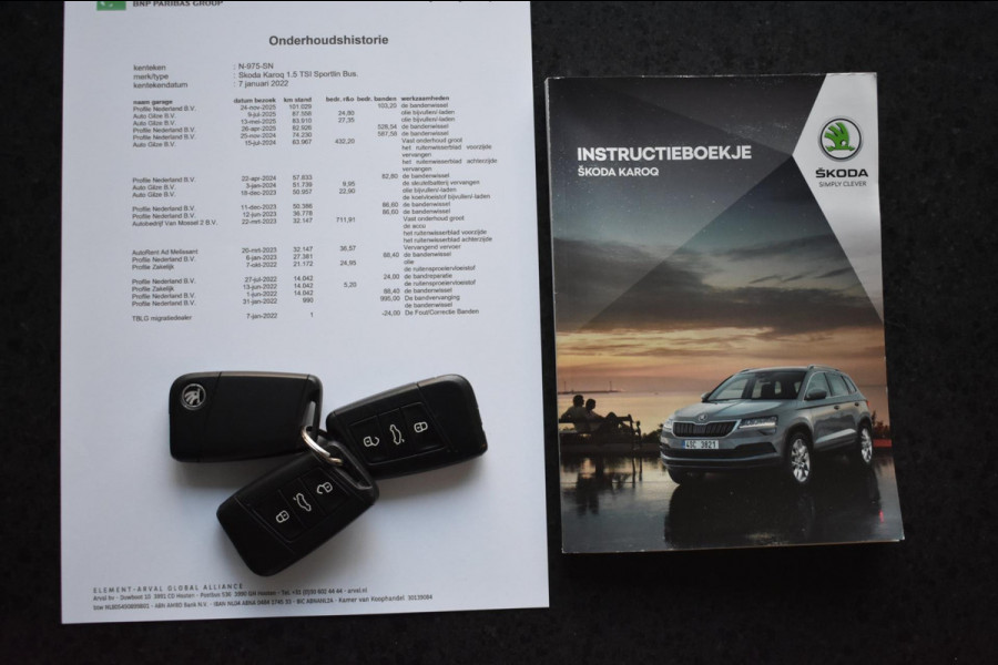 Škoda Karoq 1.5 TSI ACT Sportline | TREKHAAK | VIRTUAL | CAMERA | NAP | APPLE CARPLAY | ANDROID AUTO