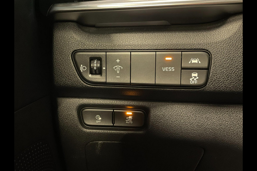 Kia e-Niro DynamicLine 64 kWh|100%SOH|FACELIFT|3-FASE|LEDER|ACC|CARPLAY/ANDROID|CAMERA|STOEL+STUURVERW|IN. BTW|1e EIG|NL-AUTO|NAP|