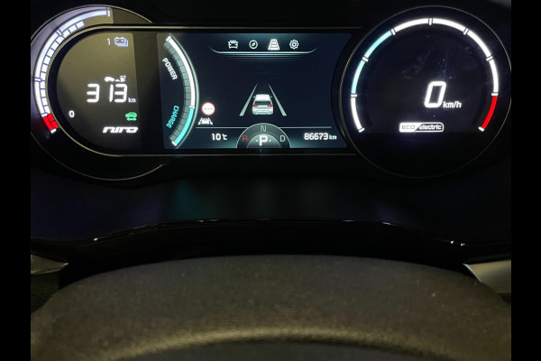 Kia e-Niro DynamicLine 64 kWh|100%SOH|FACELIFT|3-FASE|LEDER|ACC|CARPLAY/ANDROID|CAMERA|STOEL+STUURVERW|IN. BTW|1e EIG|NL-AUTO|NAP|
