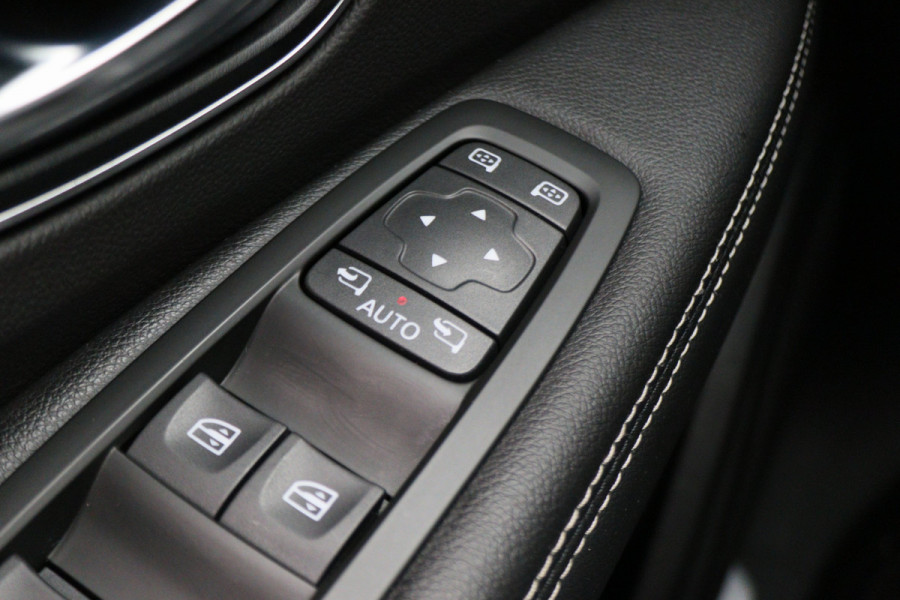 Renault Grand Scénic 1.3 TCe Limited 7p. Climate, Cruise, Apple Carplay, PDC, Rijstrooksensor, Trekhaak, 20''