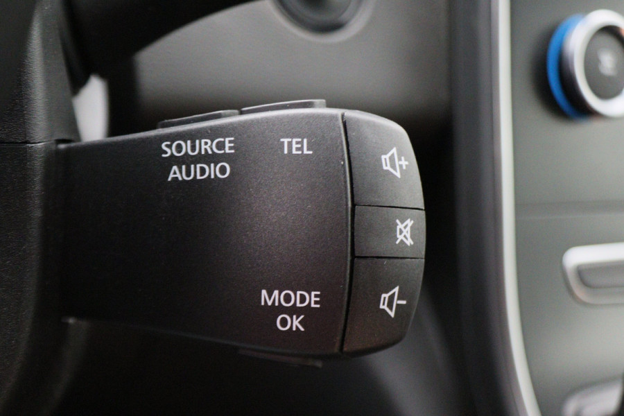 Renault Grand Scénic 1.3 TCe Limited 7p. Climate, Cruise, Apple Carplay, PDC, Rijstrooksensor, Trekhaak, 20''