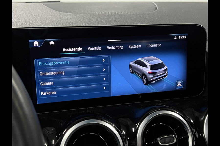 Mercedes-Benz GLA 180 Trekhaak | Open dak | Cruise control | Navigatie | Stoel-/stuurverwarming | Achteruitrij camera