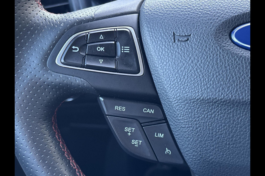 Ford EcoSport 1.0 EcoBoost ST-Line | Winter pack | Navigatie