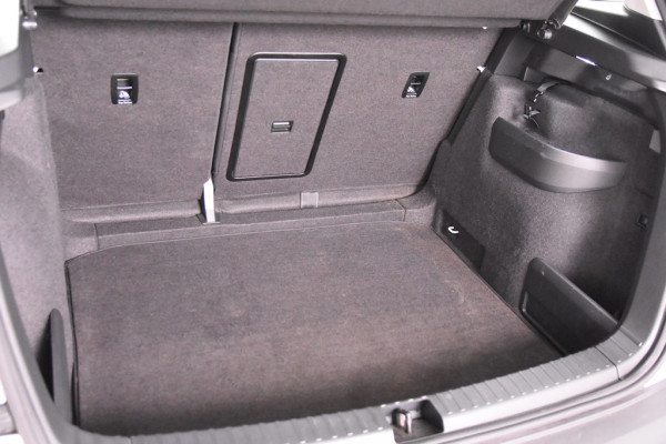 Škoda Karoq 1.5 TSI Ambition *1ste Eigenaar*Parkassist*Trekhaak*