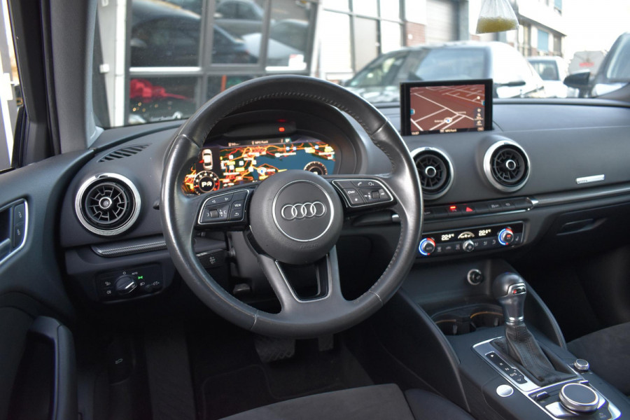 Audi A3 Limousine 35 TFSI CoD S line Virtual Keyless Driveselect Matrix