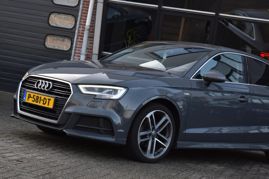 Audi A3 Limousine 35 TFSI CoD S line Virtual Keyless Driveselect Matrix