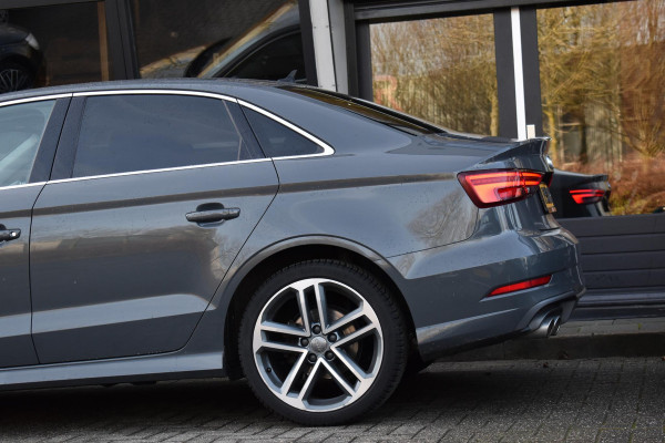 Audi A3 Limousine 35 TFSI CoD S line Virtual Keyless Driveselect Matrix