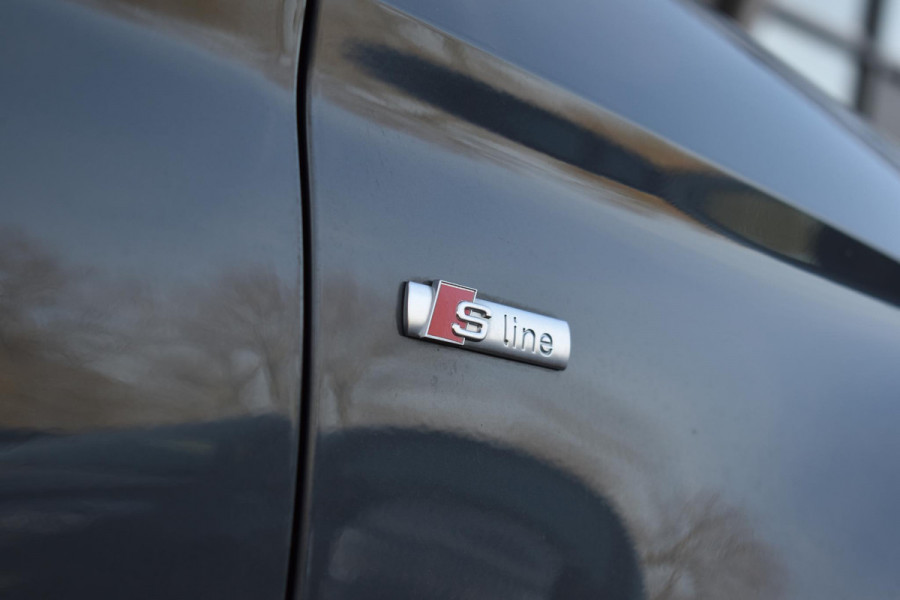 Audi A3 Limousine 35 TFSI CoD S line Virtual Keyless Driveselect Matrix