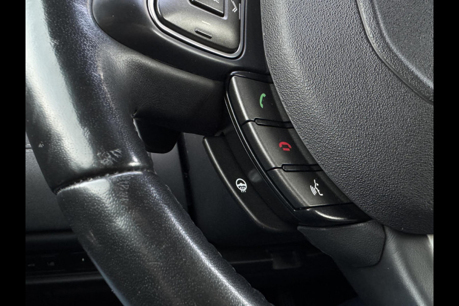 Land Rover Range Rover Evoque 2.0 TD4 HSE Dynamic LEDER | TREKHAAK | 4S BANDEN