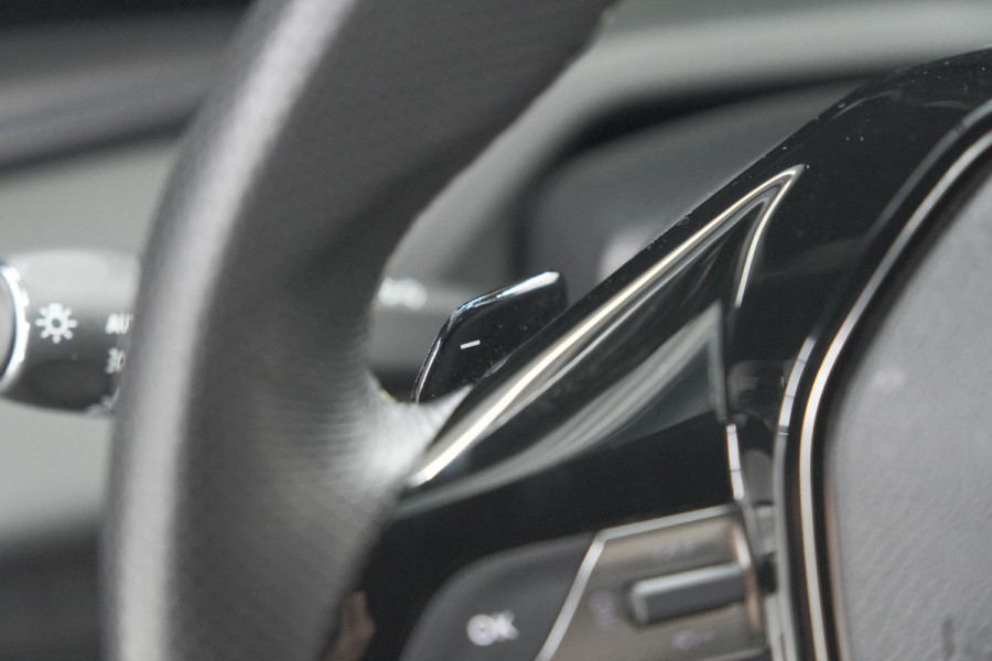 Peugeot 308 SW PureTech 130 EAT8 GT | Trekhaak | Camera | Adaptieve Cruise Control