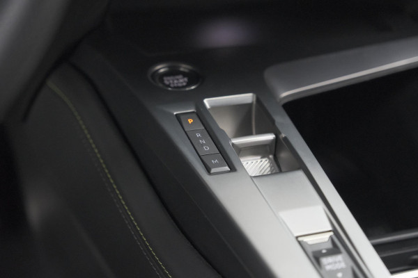 Peugeot 308 SW PureTech 130 EAT8 GT | Trekhaak | Camera | Adaptieve Cruise Control