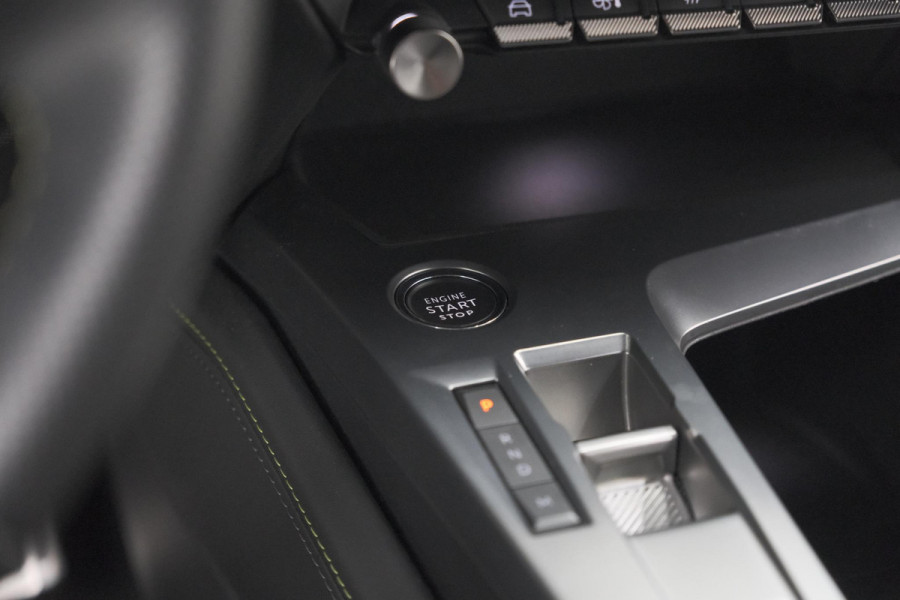 Peugeot 308 SW PureTech 130 EAT8 GT | Trekhaak | Camera | Adaptieve Cruise Control