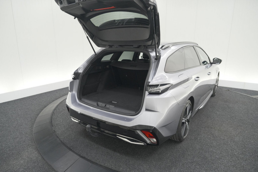 Peugeot 308 SW PureTech 130 EAT8 GT | Trekhaak | Camera | Adaptieve Cruise Control