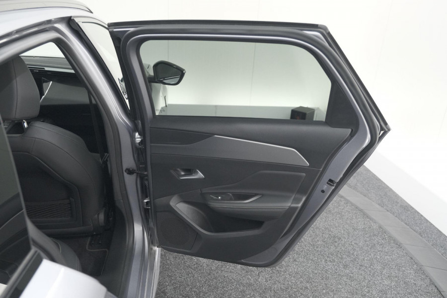 Peugeot 308 SW PureTech 130 EAT8 GT | Trekhaak | Camera | Adaptieve Cruise Control