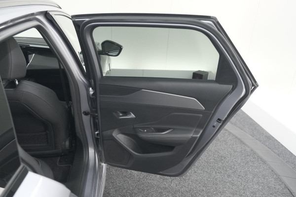 Peugeot 308 SW PureTech 130 EAT8 GT | Trekhaak | Camera | Adaptieve Cruise Control