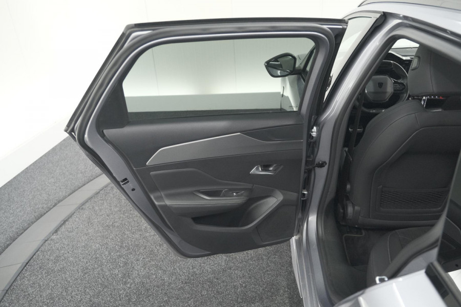 Peugeot 308 SW PureTech 130 EAT8 GT | Trekhaak | Camera | Adaptieve Cruise Control