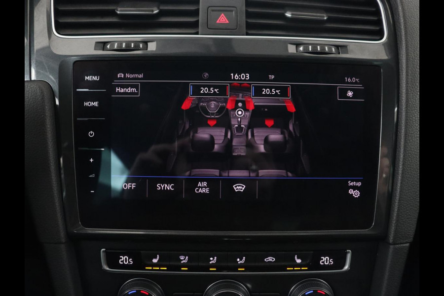 Volkswagen e-Golf e-Golf | Leder | Stoelverwarming | Warmtepomp | Camera | Adaptive cruise | Carplay | Virtual Cockpit | LED Plus | Climate control | Navigatie