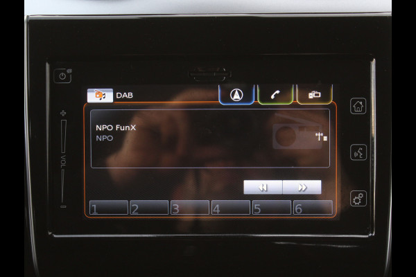 Suzuki Swift 1.2 Style Smart Hybrid CLIMATE | CARPLAY | LMV16 | ADAPCRUISE | LED | DAB | PDCA | STOELVERW | CAMERA