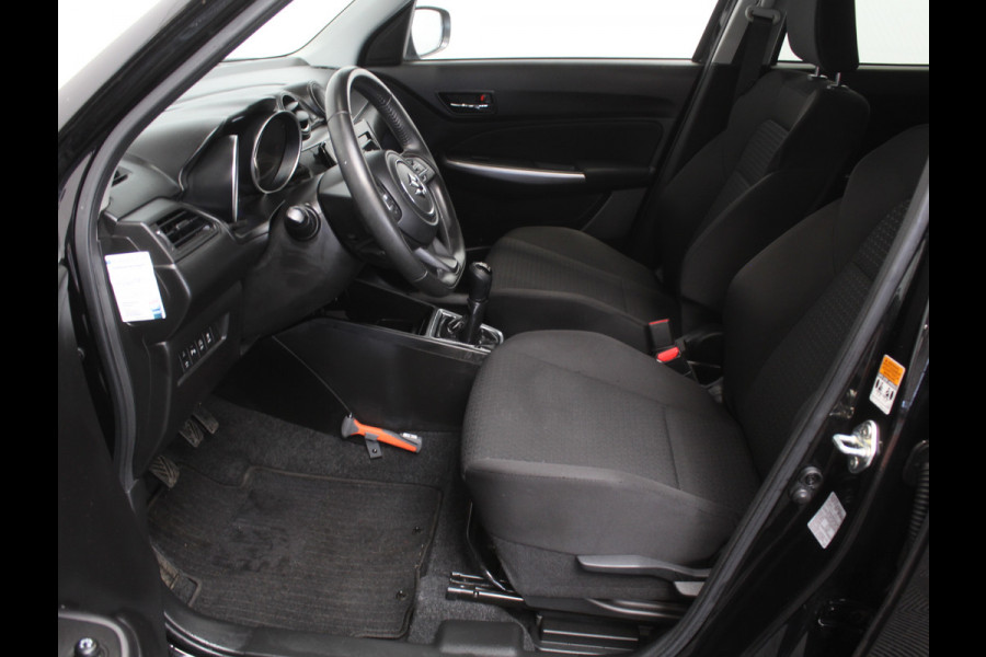 Suzuki Swift 1.2 Style Smart Hybrid CLIMATE | CARPLAY | LMV16 | ADAPCRUISE | LED | DAB | PDCA | STOELVERW | CAMERA