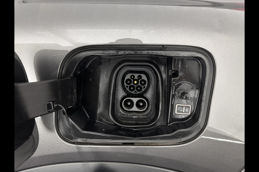 Citroën Ë-C4 Shine Pack Business 50 kWh [ 3-Fase ] {SOH-94%} (INCL-BTW) *PANO | HEAD-UP | LEATHER | FULL-LED | DIGI-COCKPIT | MASSAGE-HEATED-COMFORTSEATS | KEYLESS | DAB+ | NAVI-FULLMAP | ECC | LANE-ASSIST | PDC | CRUISE | 18''ALU*