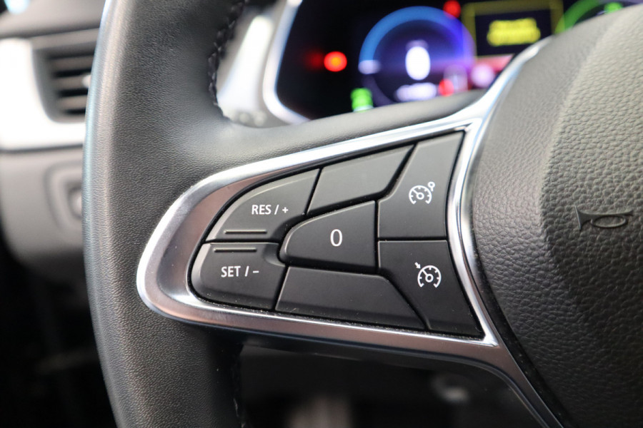 Renault Captur 1.6 E-Tech Plug-in Hybrid 160 Intens Cruise/Climate PDC 24 maanden garantie mogelijk (*vraag naar de voorwaarden)