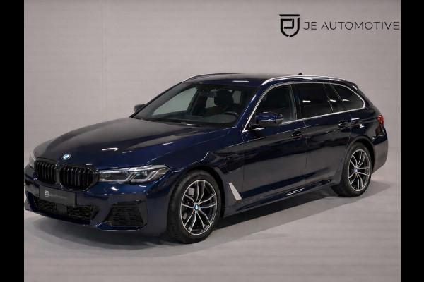 BMW 5 Serie Touring 530e 292PK M Pakket, Laser Led, Pano, Camera, Alcantara, Ambiënte Light, Hud, PDC, Dealer Onderhoud