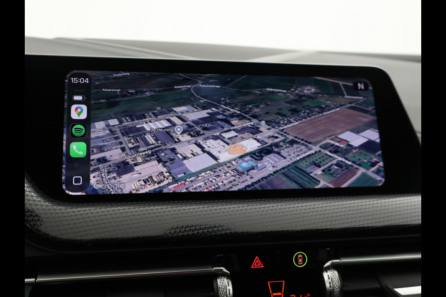 BMW 1-serie 116i AUT. STOEL/STUURWIELVERW. | SFEERVERLICHTING | VIRTUAL COCKPIT | CAMERA | SPORTSTOELEN