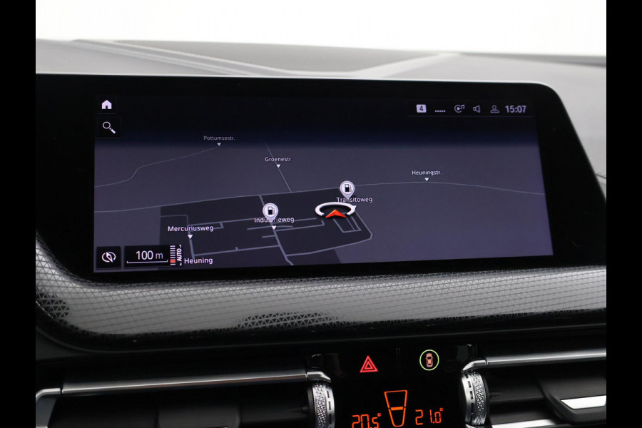 BMW 1-serie 116i AUT. STOEL/STUURWIELVERW. | SFEERVERLICHTING | VIRTUAL COCKPIT | CAMERA | SPORTSTOELEN