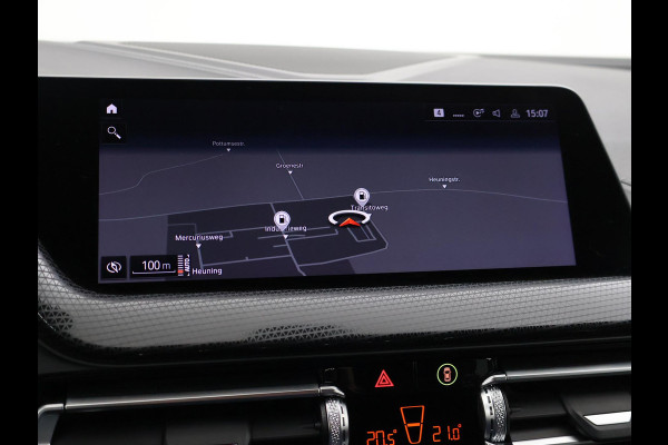 BMW 1-serie 116i AUT. STOEL/STUURWIELVERW. | SFEERVERLICHTING | VIRTUAL COCKPIT | CAMERA | SPORTSTOELEN