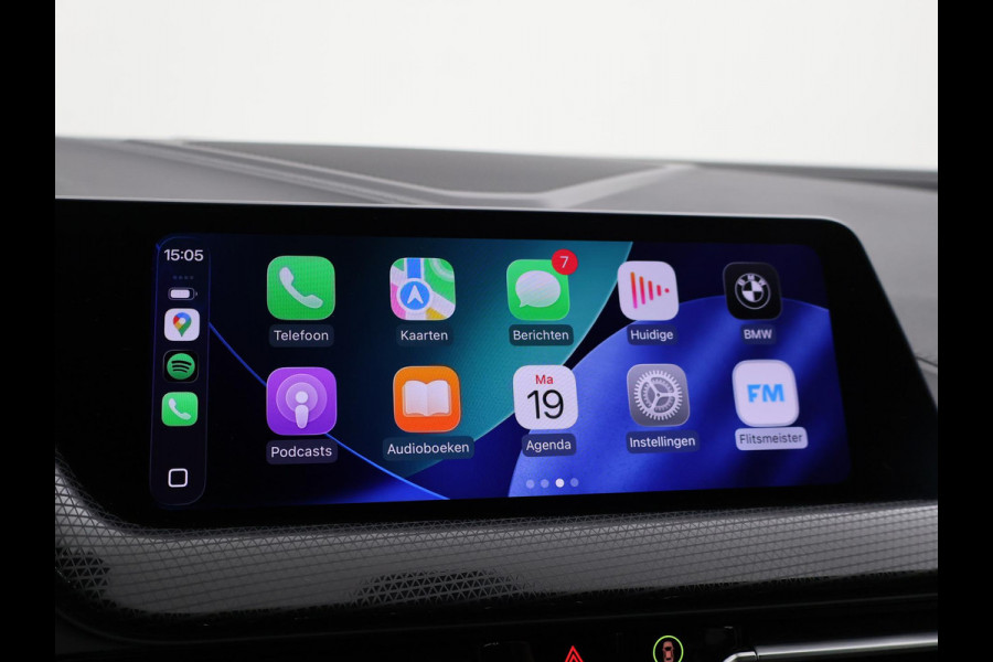 BMW 1-serie 116i AUT. STOEL/STUURWIELVERW. | SFEERVERLICHTING | VIRTUAL COCKPIT | CAMERA | SPORTSTOELEN