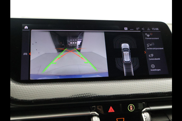 BMW 1-serie 116i AUT. STOEL/STUURWIELVERW. | SFEERVERLICHTING | VIRTUAL COCKPIT | CAMERA | SPORTSTOELEN