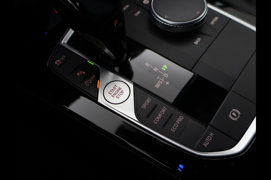 BMW 1-serie 116i AUT. STOEL/STUURWIELVERW. | SFEERVERLICHTING | VIRTUAL COCKPIT | CAMERA | SPORTSTOELEN