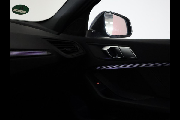 BMW 1-serie 116i AUT. STOEL/STUURWIELVERW. | SFEERVERLICHTING | VIRTUAL COCKPIT | CAMERA | SPORTSTOELEN