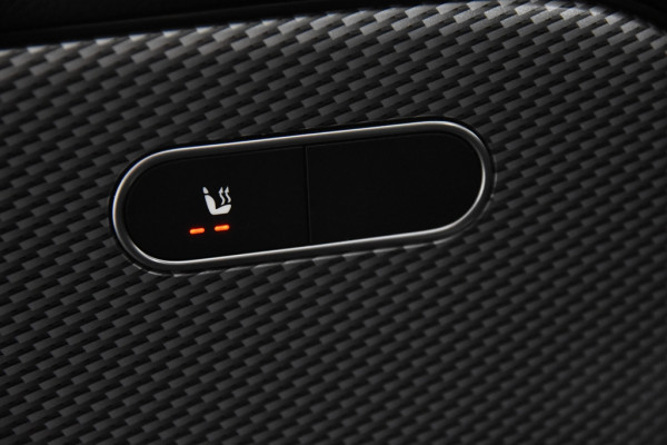 Mercedes-Benz Glb 200 *1ste Eigenaar*Leer*Navigatie*Stoelverwarming*Camera*