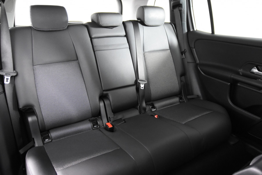 Mercedes-Benz Glb 200 *1ste Eigenaar*Leer*Navigatie*Stoelverwarming*Camera*