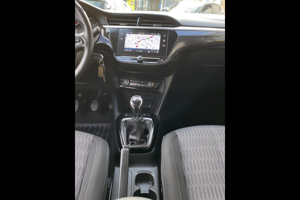 Opel Corsa 1.2 Elegance - 7.222 KM - Navigatie / Apple CarPlay I Airco I Sport velgen I PDC I Veiligheid pakket I Dealer onderhoud