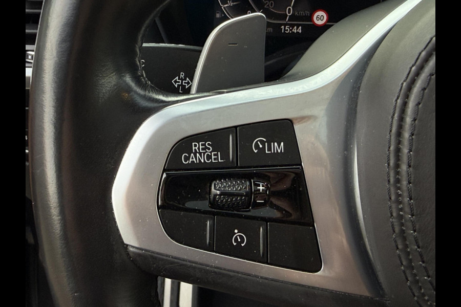 BMW X3 xDrive30e M SPORT | LEDER | PANORAMA | SAFETY PAKKET | HEAD UP | TREKHAAK |