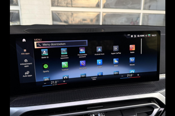 BMW 3-serie 320e M SPORT | 19 INCH VELGEN | PANORAMA | M SPORT REMMEN | TREKHAAK | ELEKTR. STOELEN MEMORY |