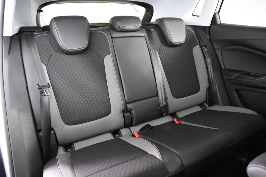 Opel Grandland X Innovation *1ste eigenaar*Leer*Navigatie*Camera*