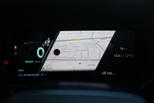 Renault 5 150PK COMFORT RANGE ICONIC CINQ 52 kWh | NAVIGATIE SYSTEEM MET GOOGLE INTERGRATIE | HARMAN KARDON PREMIUM AUDIO | FULL LED KOPLAMPEN MET MICRO-OPTICS EN FRANSE VLAG | 10"R-LINK MULTIMEDIA | 18"GRONO LICHTMETALEN VELGEN | WARM TITANIUM DAKLIJSTEN | ELEKTRISCH VERWARMDE VOOR STOELEN / STUUR | BESTUURDERSSTOEL MET ELEKTRISCH VERSTELBARE LENDESTEUN | AUTOMATISCH INPARKEREN | FLANK GUARD PROTECTION | ADAPTIEVE CRUISE CONTROL MET STOP & GO | ACHTERUITRIJCAMERA | PRIVATIE GLASS | SFEERVERLICHTING IN DIVERSE KLEUREN |