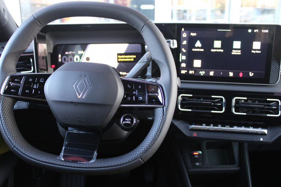 Renault 5 150PK COMFORT RANGE ICONIC CINQ 52 kWh | NAVIGATIE SYSTEEM MET GOOGLE INTERGRATIE | HARMAN KARDON PREMIUM AUDIO | FULL LED KOPLAMPEN MET MICRO-OPTICS EN FRANSE VLAG | 10"R-LINK MULTIMEDIA | 18"GRONO LICHTMETALEN VELGEN | WARM TITANIUM DAKLIJSTEN | ELEKTRISCH VERWARMDE VOOR STOELEN / STUUR | BESTUURDERSSTOEL MET ELEKTRISCH VERSTELBARE LENDESTEUN | AUTOMATISCH INPARKEREN | FLANK GUARD PROTECTION | ADAPTIEVE CRUISE CONTROL MET STOP & GO | ACHTERUITRIJCAMERA | PRIVATIE GLASS | SFEERVERLICHTING IN DIVERSE KLEUREN |